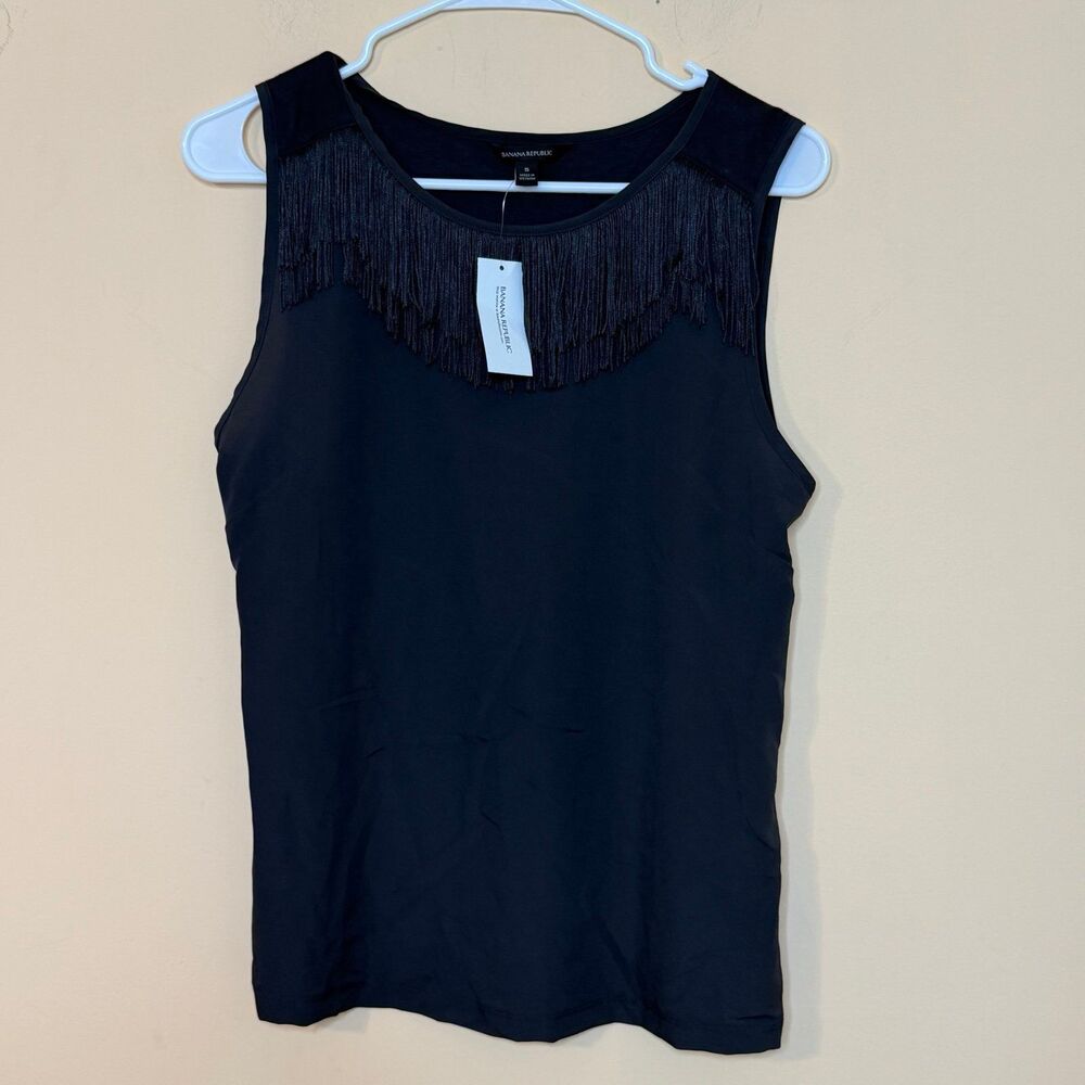 NWT black sleeveless Banana Republic top fringe neckline size small